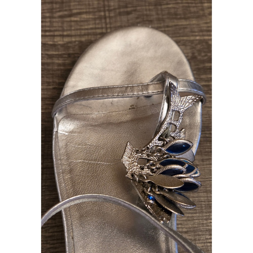 Michael Kors Strappy Sandals Womens Size 7.5 Silver Cork Wedge - Picture 10 of 11